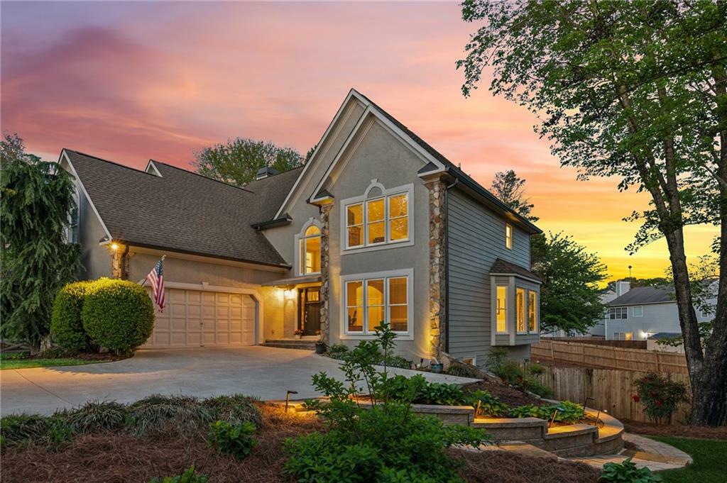 Property Photo:  422 Laurian Way NW  GA 30144 