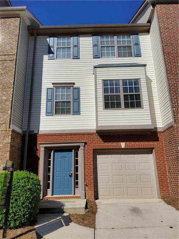 Property Photo: 528 Lantern Wood Drive GA 30079