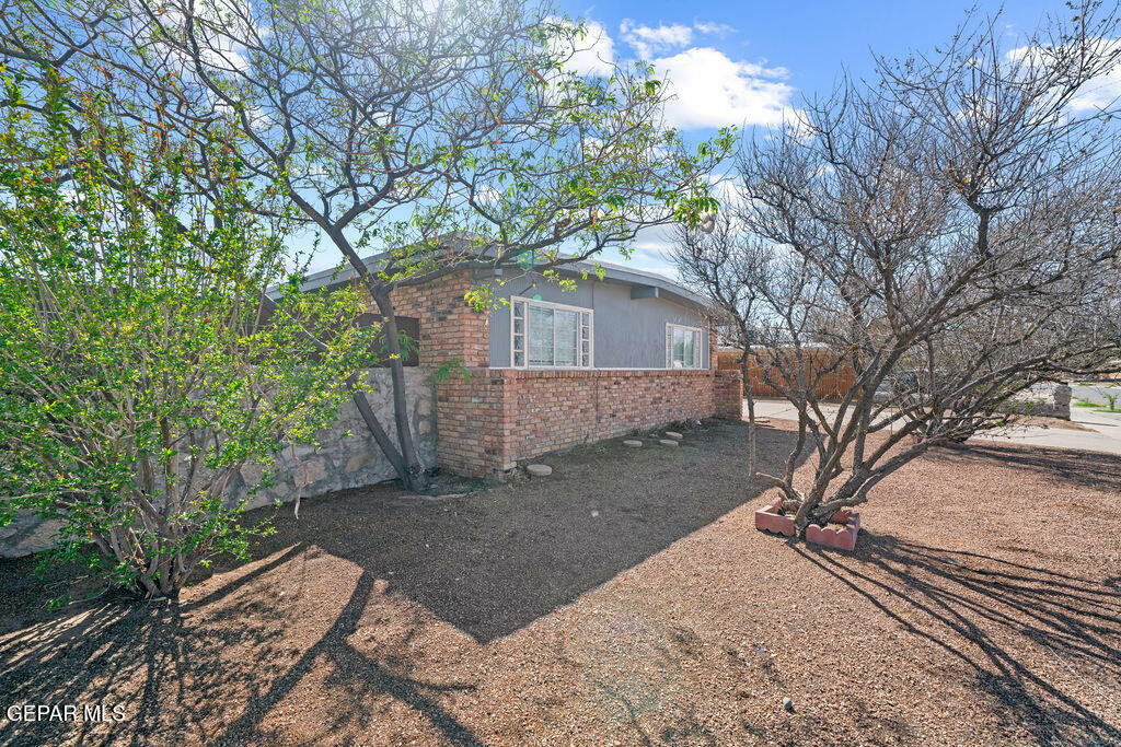Property Photo: 6020 Manila Drive TX 79924