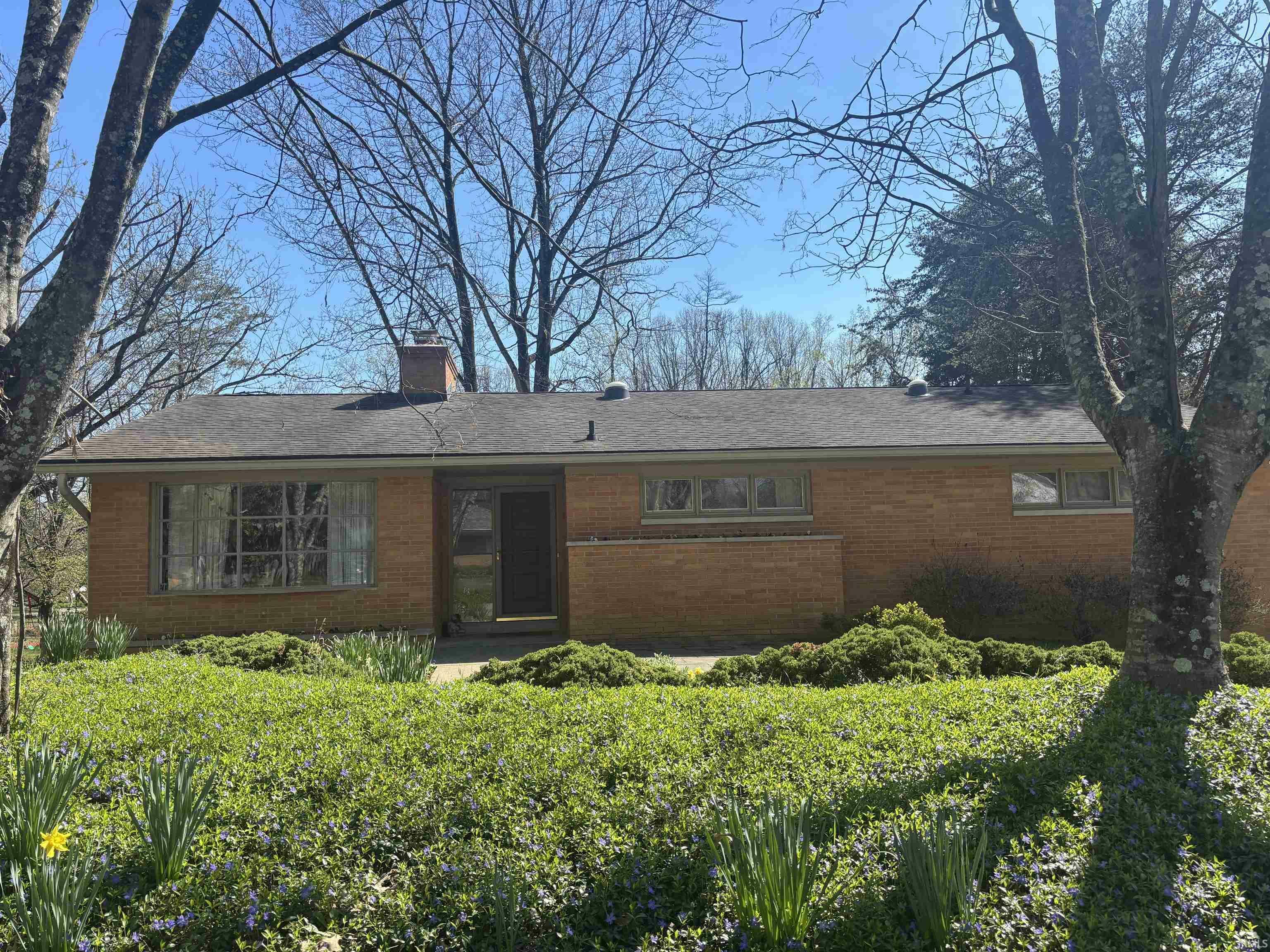 Property Photo: 1700 E Windsor Drive IN 47401-6762