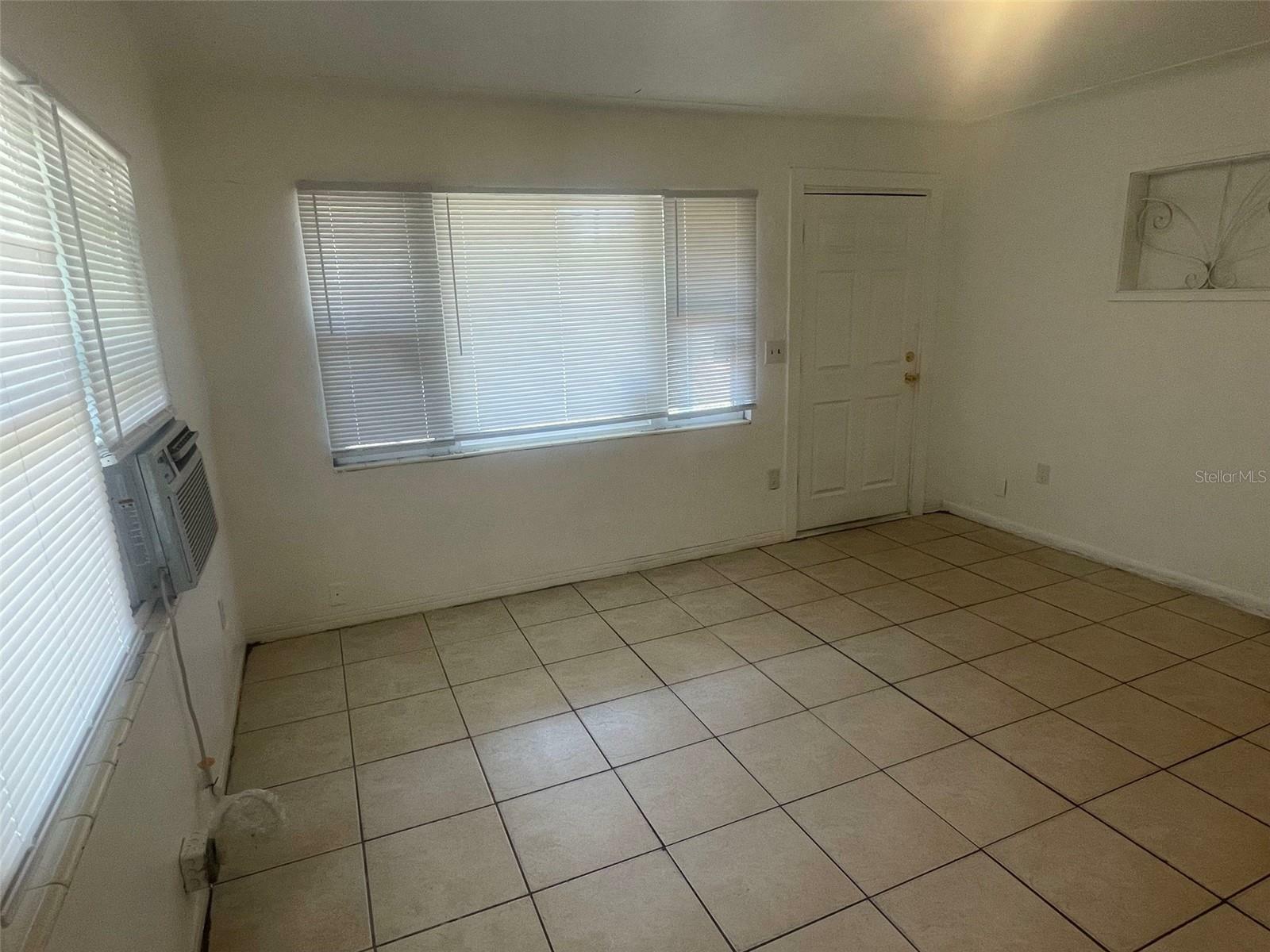 Property Photo: 1201 22nd Avenue S 1 FL 33705