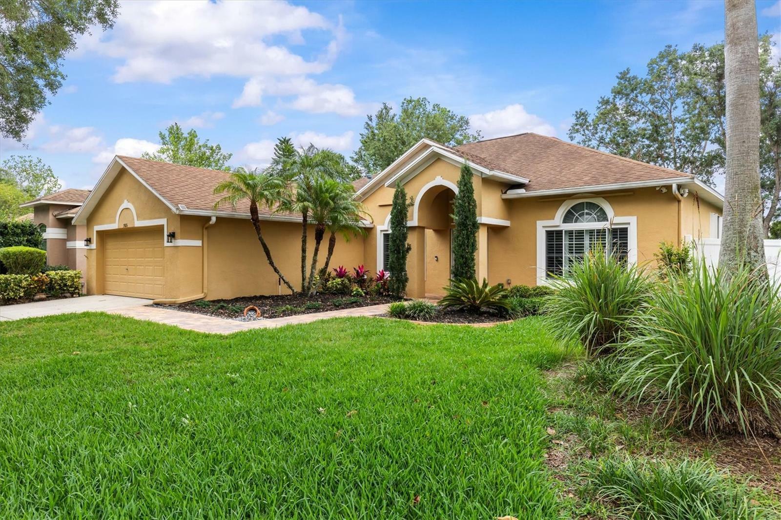 Property Photo: 19026 Dove Creek Drive FL 33647