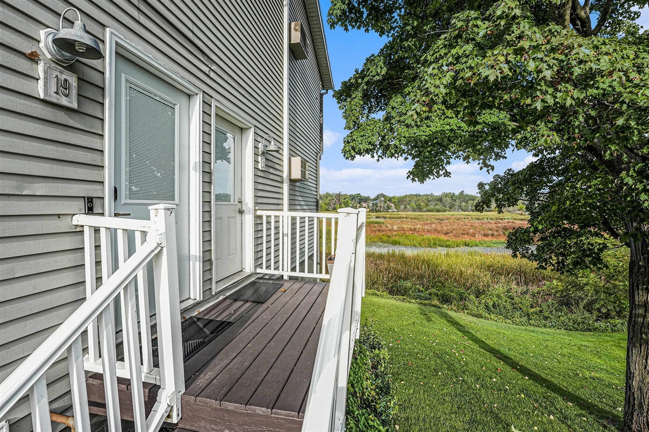Property Photo:  15330 Krueger Street 19  MI 49456-2743 