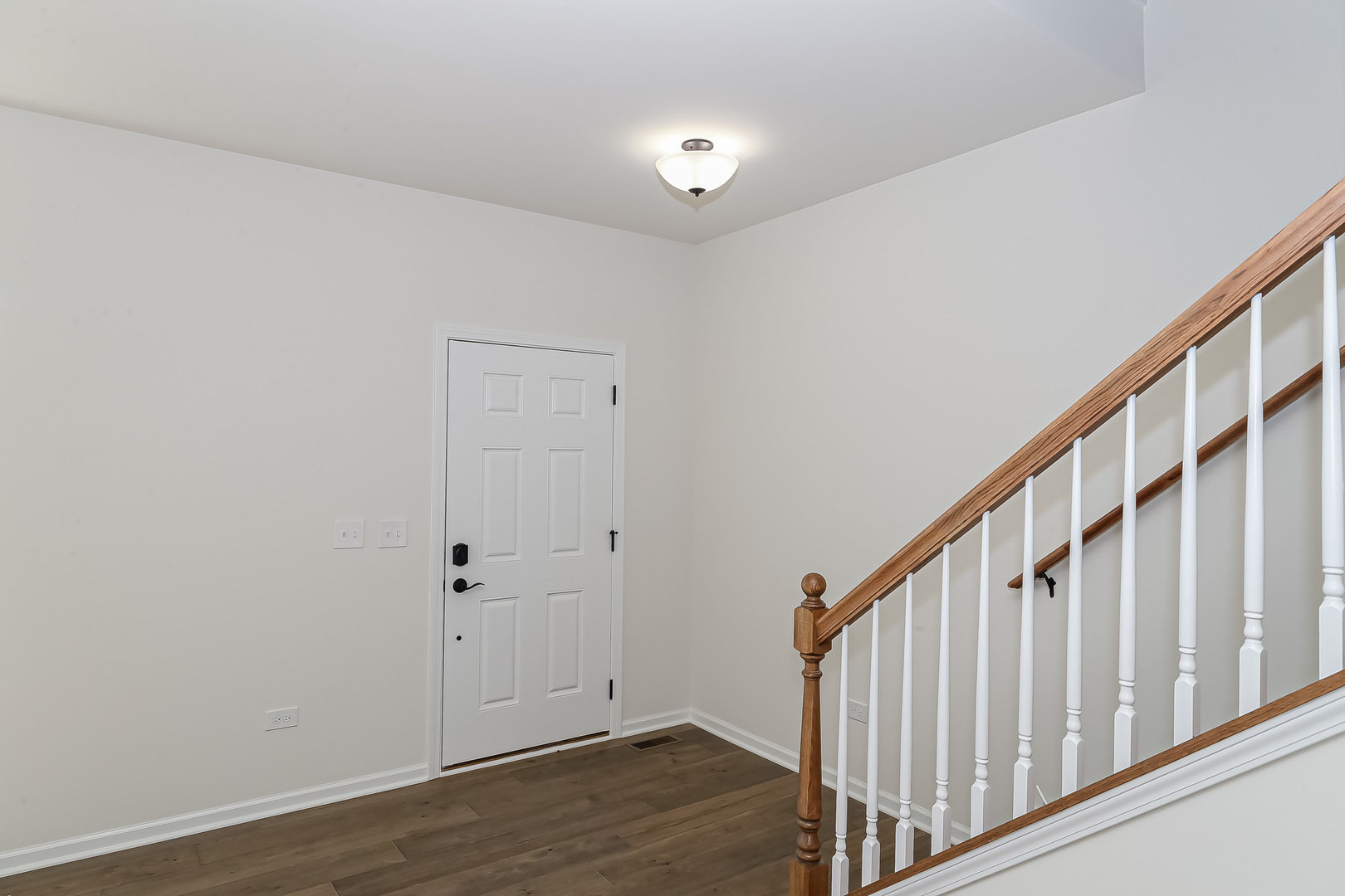 Property Photo: 934 Picardy Place IL 60451
