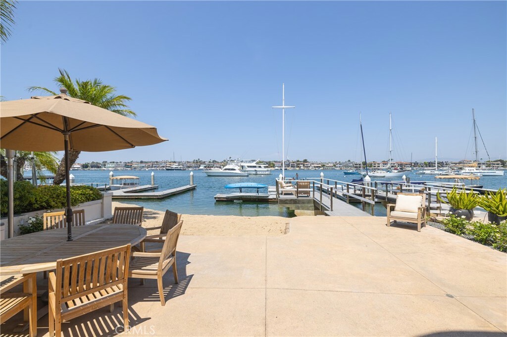 Property Photo: 1130 W Bay Avenue CA 92661