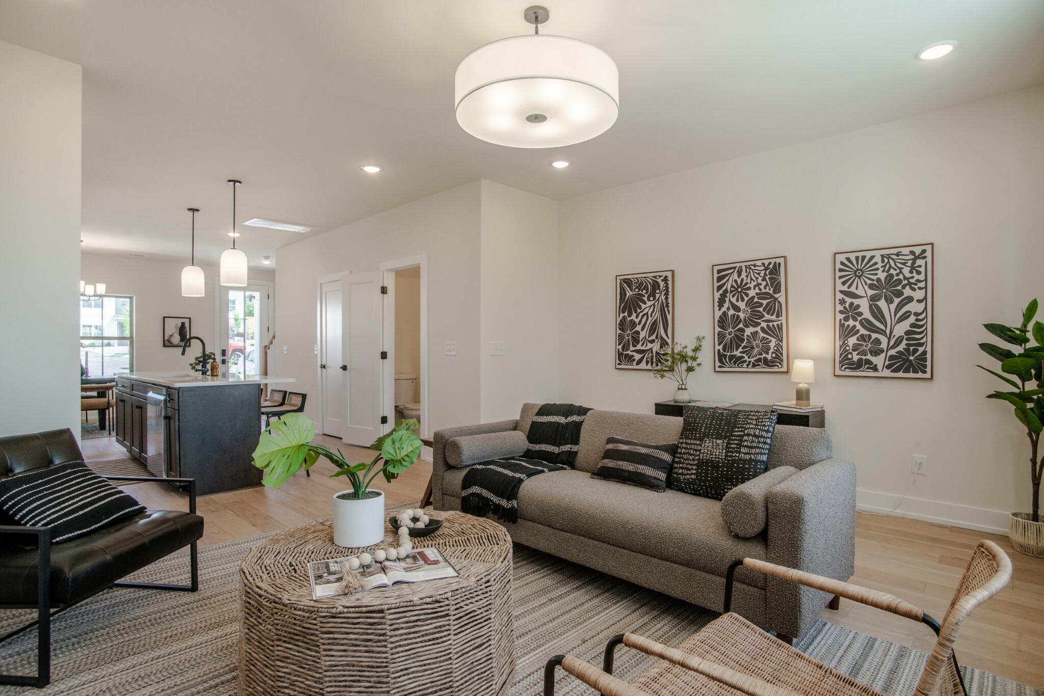 145 Whitsett Rd 23  Nashville TN 37210 photo