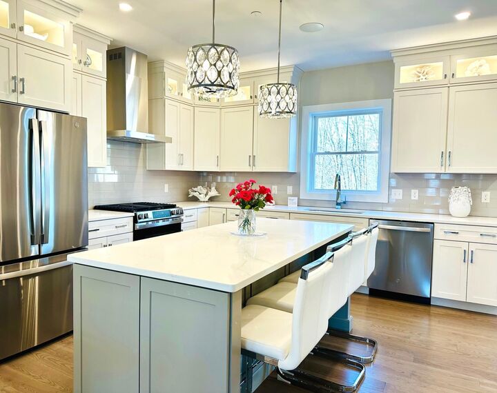 Property Photo: 12 Elise Avenue NH 03053