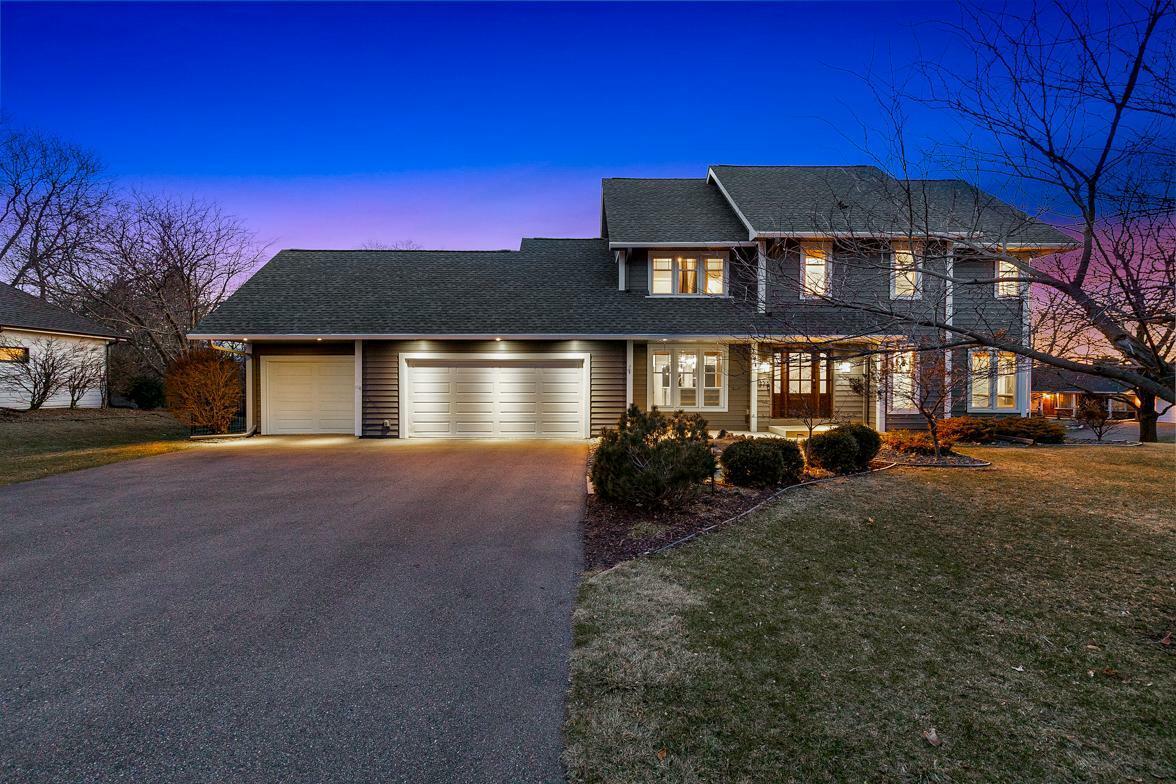 Property Photo: 1373 Knollwood Lane MN 55118