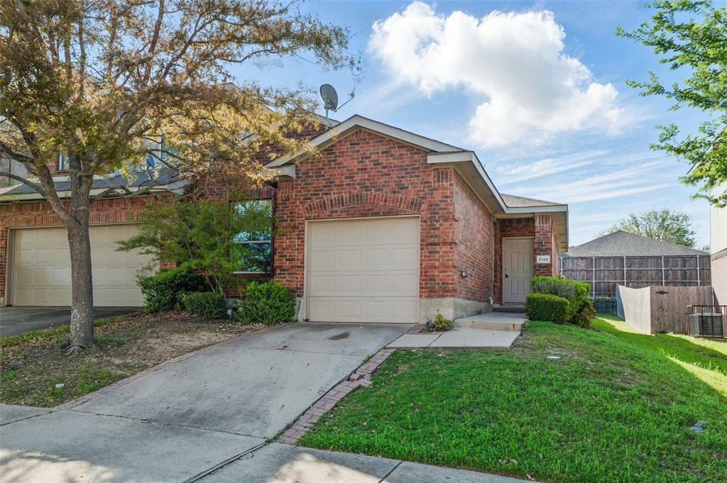 Photo de la propriété:  2146 Stonebrook Lane  TX 75181 