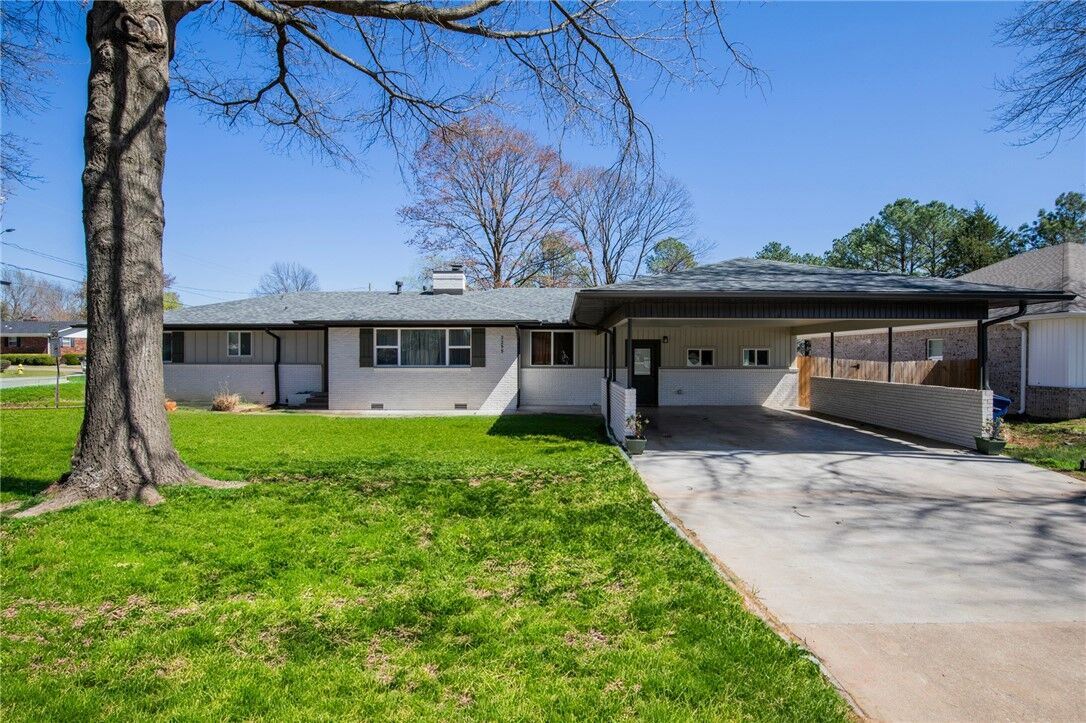 Property Photo:  2255 S Mt. Olive  AR 72761 