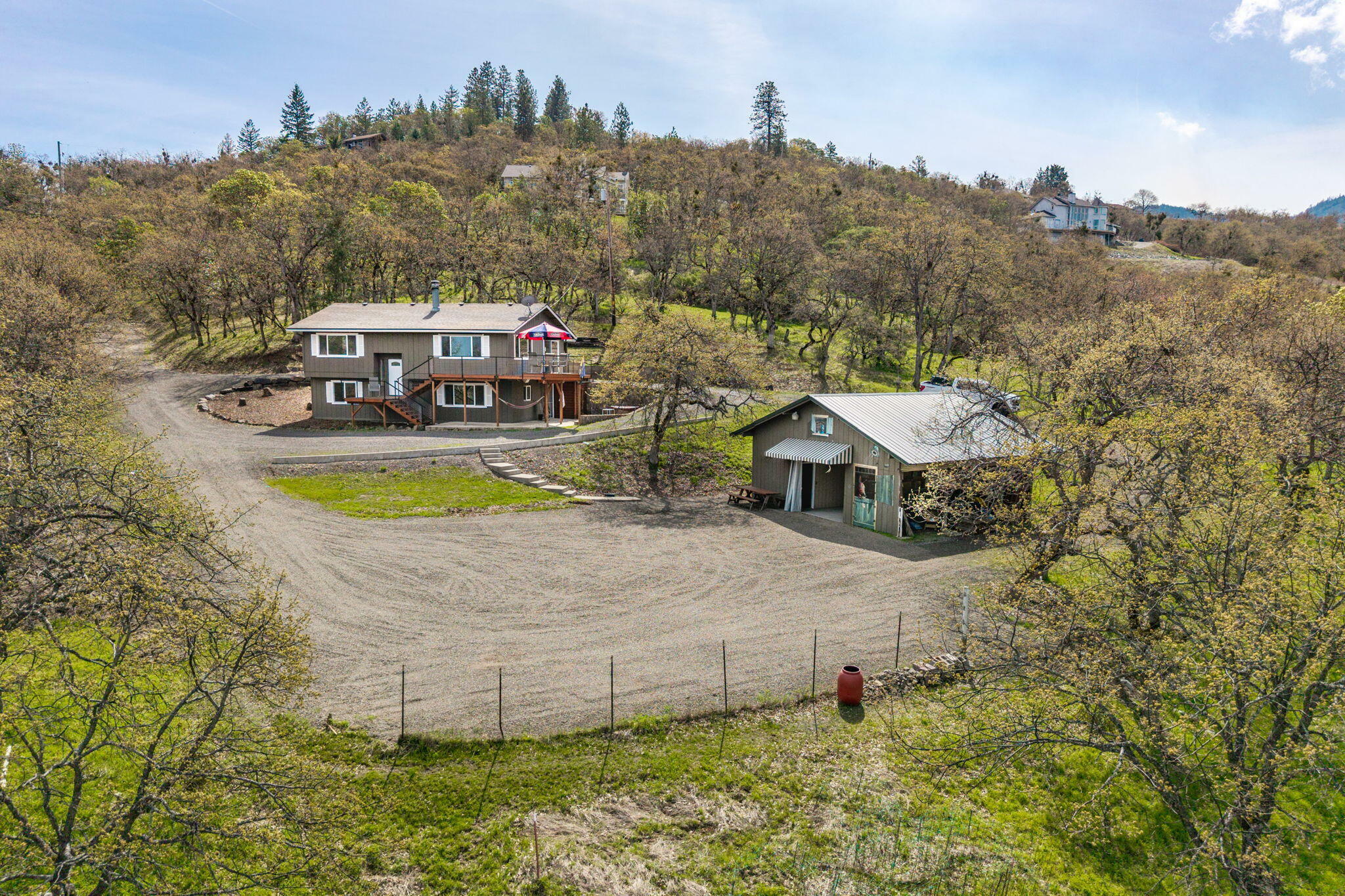 Property Photo: 5205 Pioneer Road OR 97501