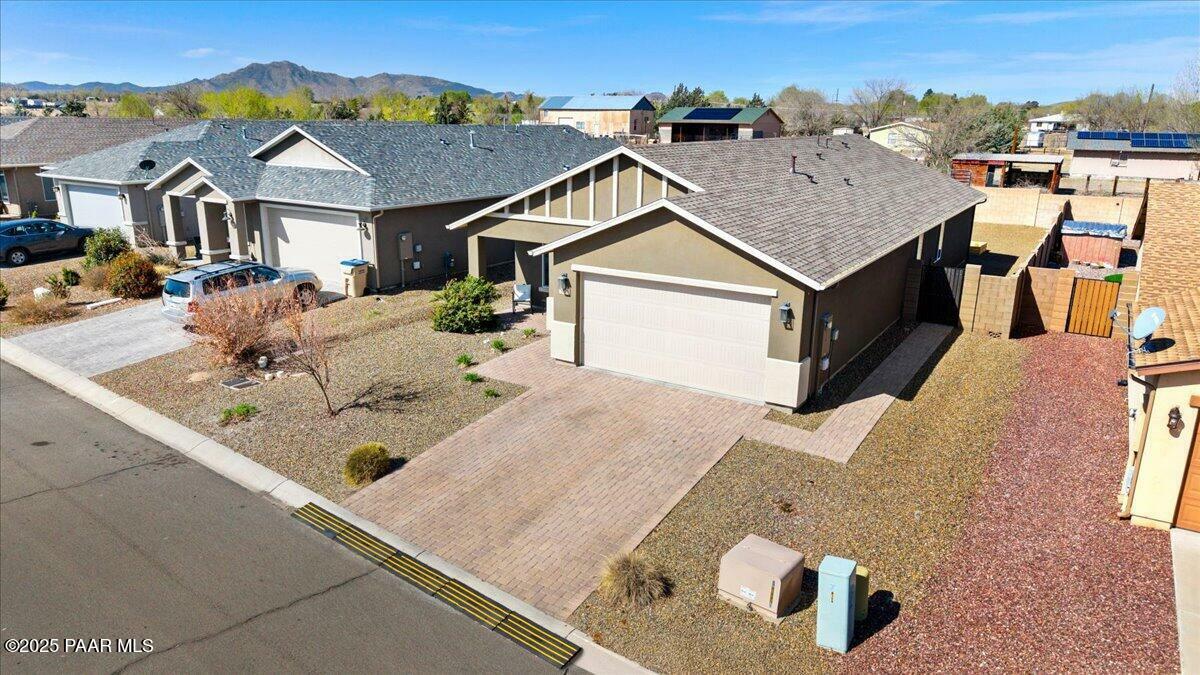 Property Photo: 586 Allerton Way AZ 86323