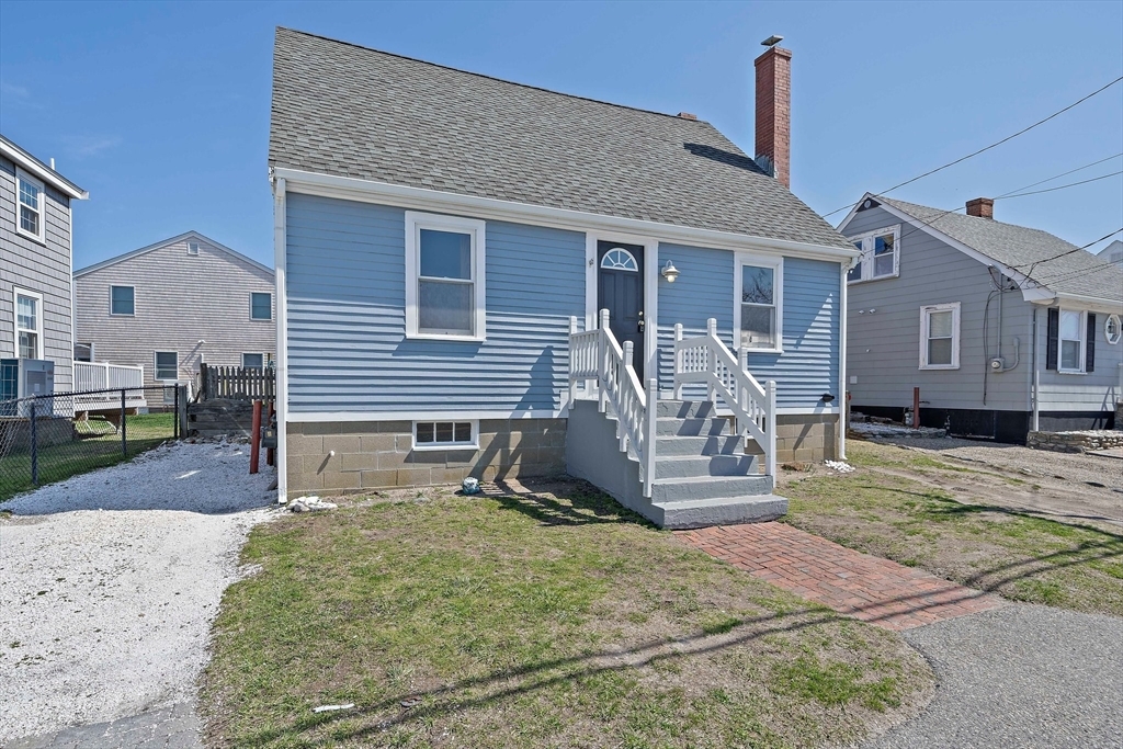Property Photo: 706 Ocean St MA 02050