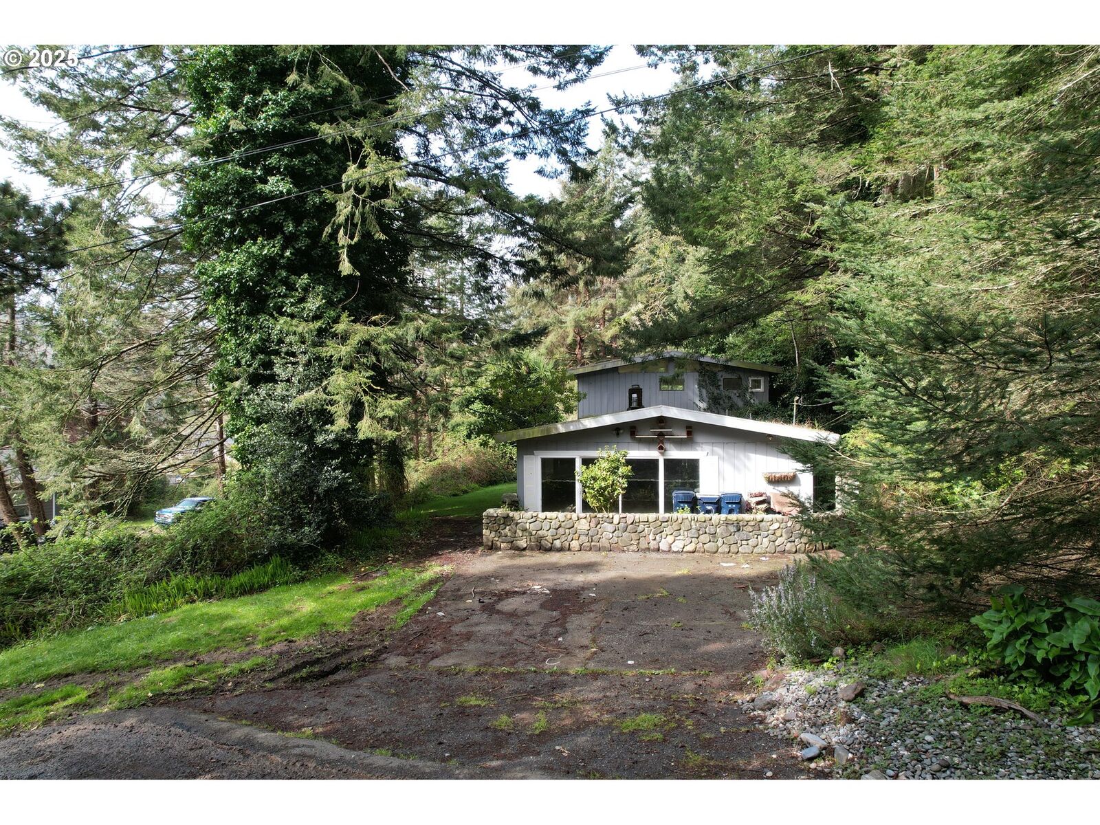 Property Photo:  28315 Mateer Rd  OR 97444 
