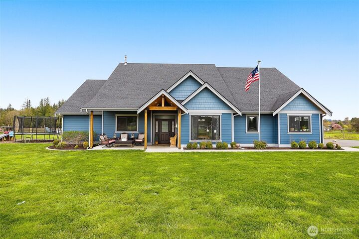 611  300th Street NE  Stanwood WA 98292 photo