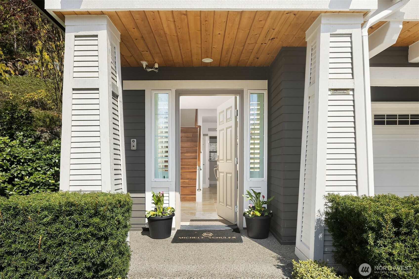 Property Photo: 867 224th Avenue NE WA 98074