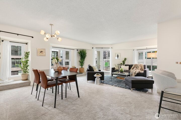 Property Photo:  121  Vine Street 806  WA 98121 