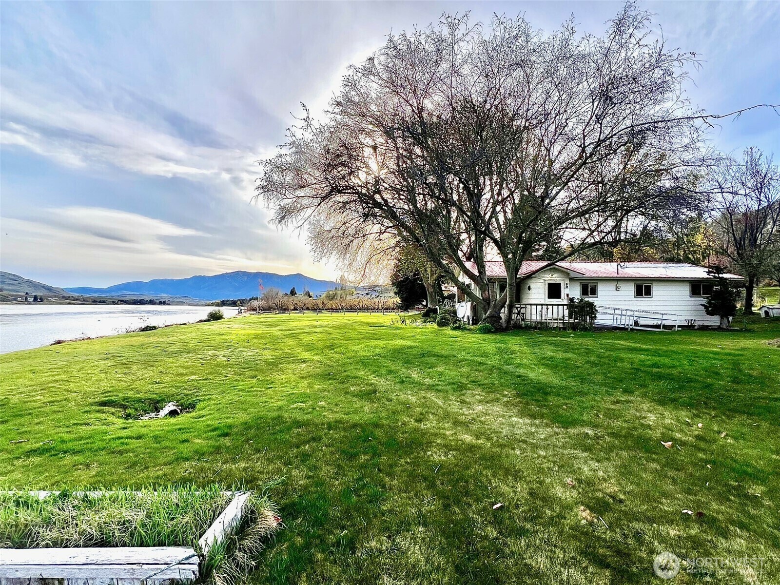 Property Photo: 173 Sunset Drive WA 98812