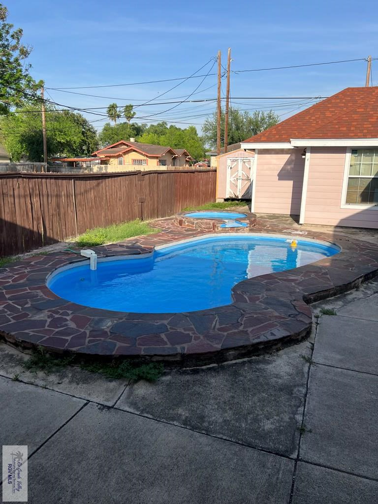 Property Photo: 312 N 12th St. TX 78501