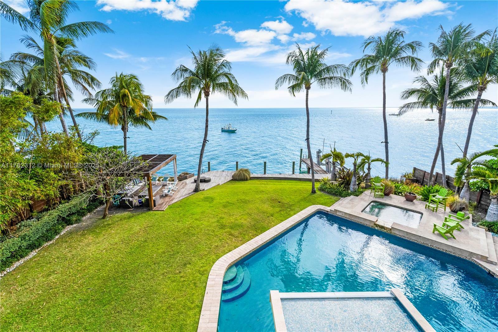 510 S Mashta Dr  Key Biscayne FL 33149 photo