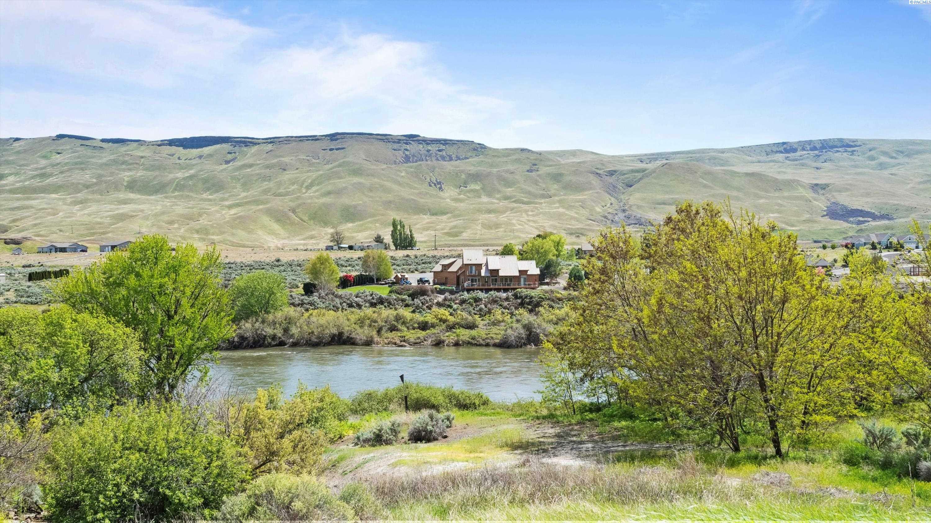 Property Photo: Nka Old Inland Empire Hwy WA 99350