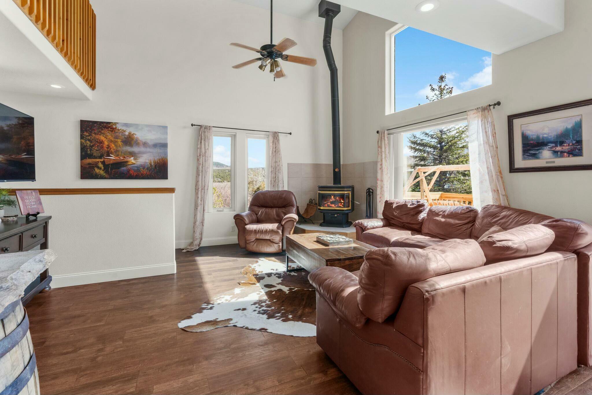 Property Photo: 770 W Carter UT 84781