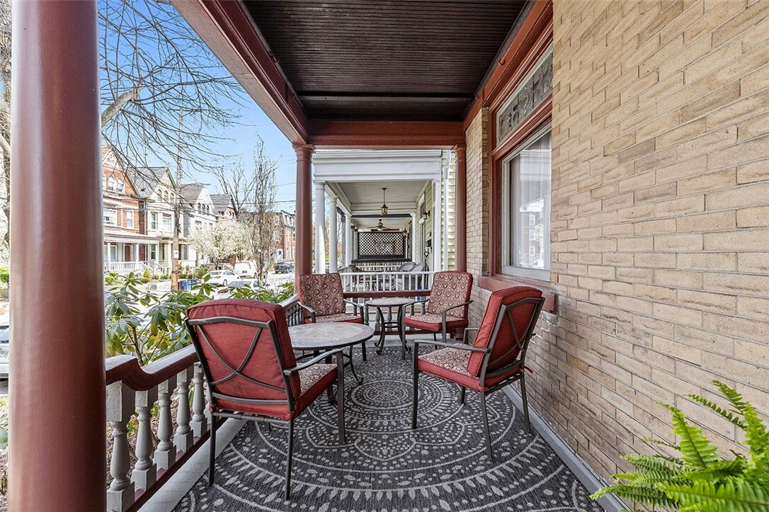 Property Photo: 5516 Kentucky Ave PA 15232