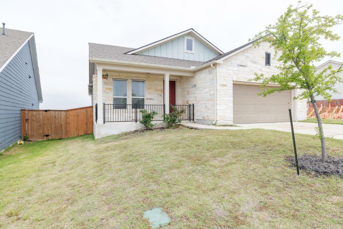 Property Photo: 208 Wagon Spoke Way TX 78642