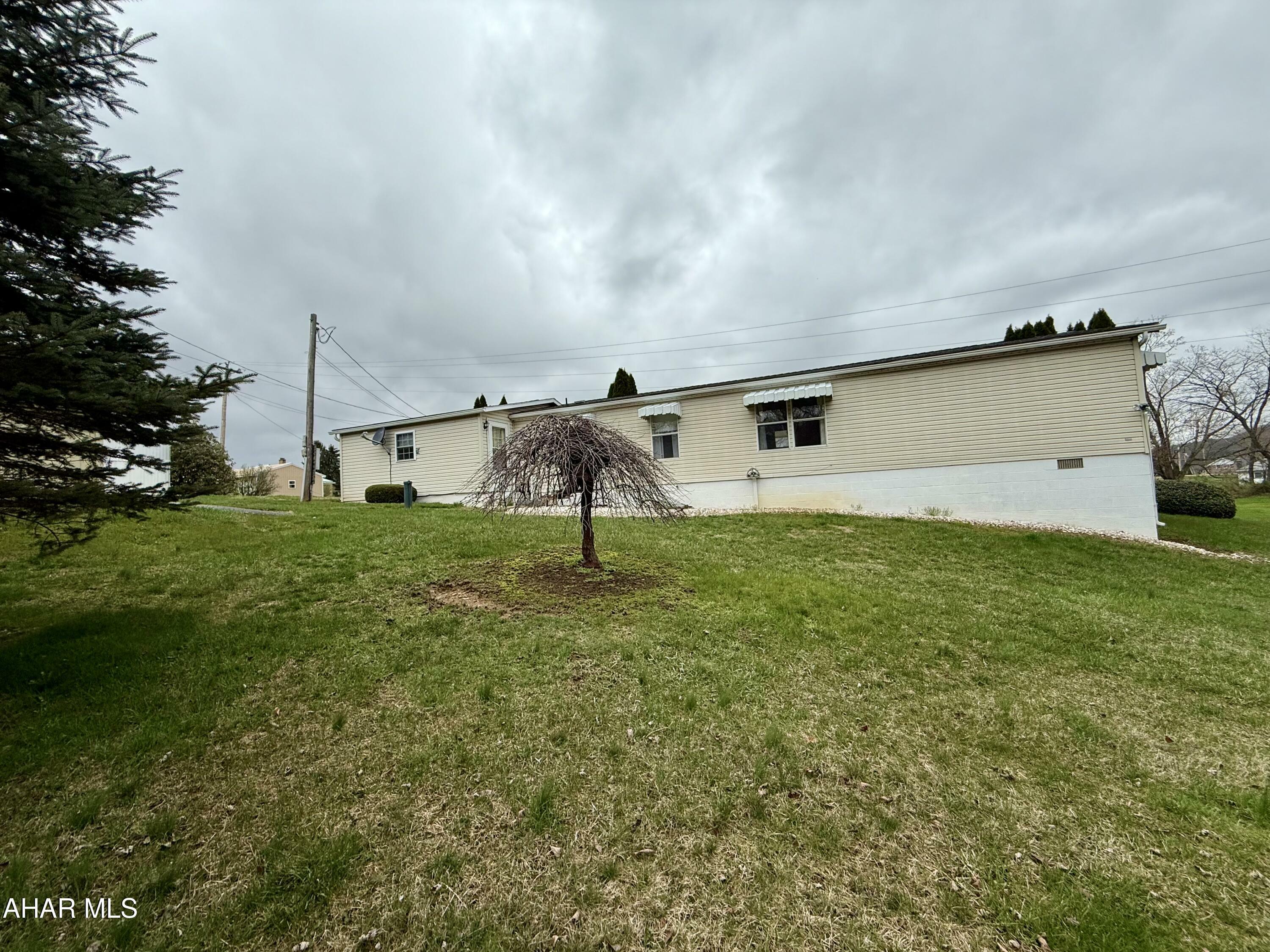 Property Photo: 11529 Clear Ridge Road PA 15537