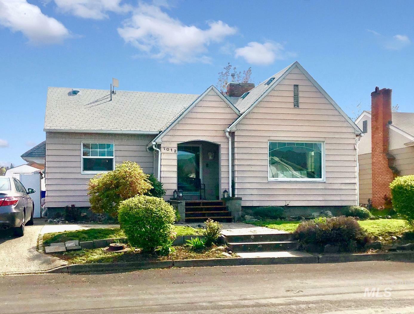 Property Photo: 1012 N Street ID 83501-2968