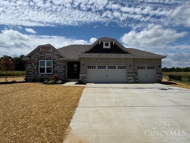 Property Photo: 2834 Wyatt Way OH 45013