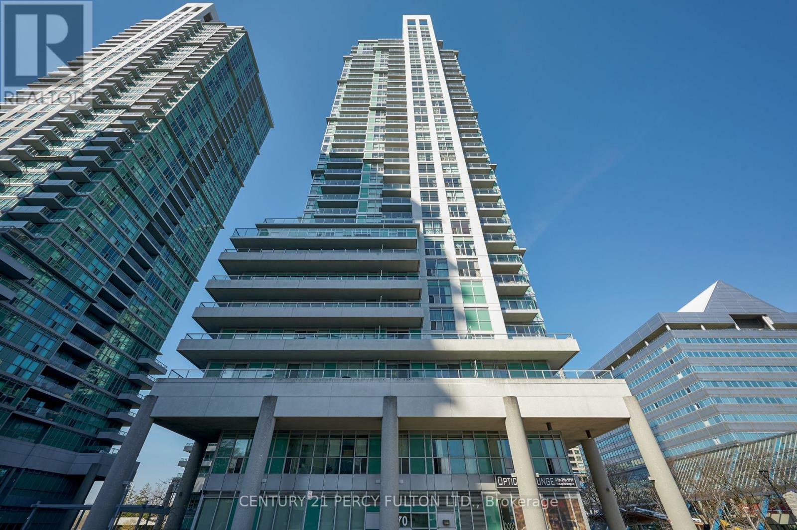 Property Photo: 70 Town Centre Court 2901 ON M1P 0B2
