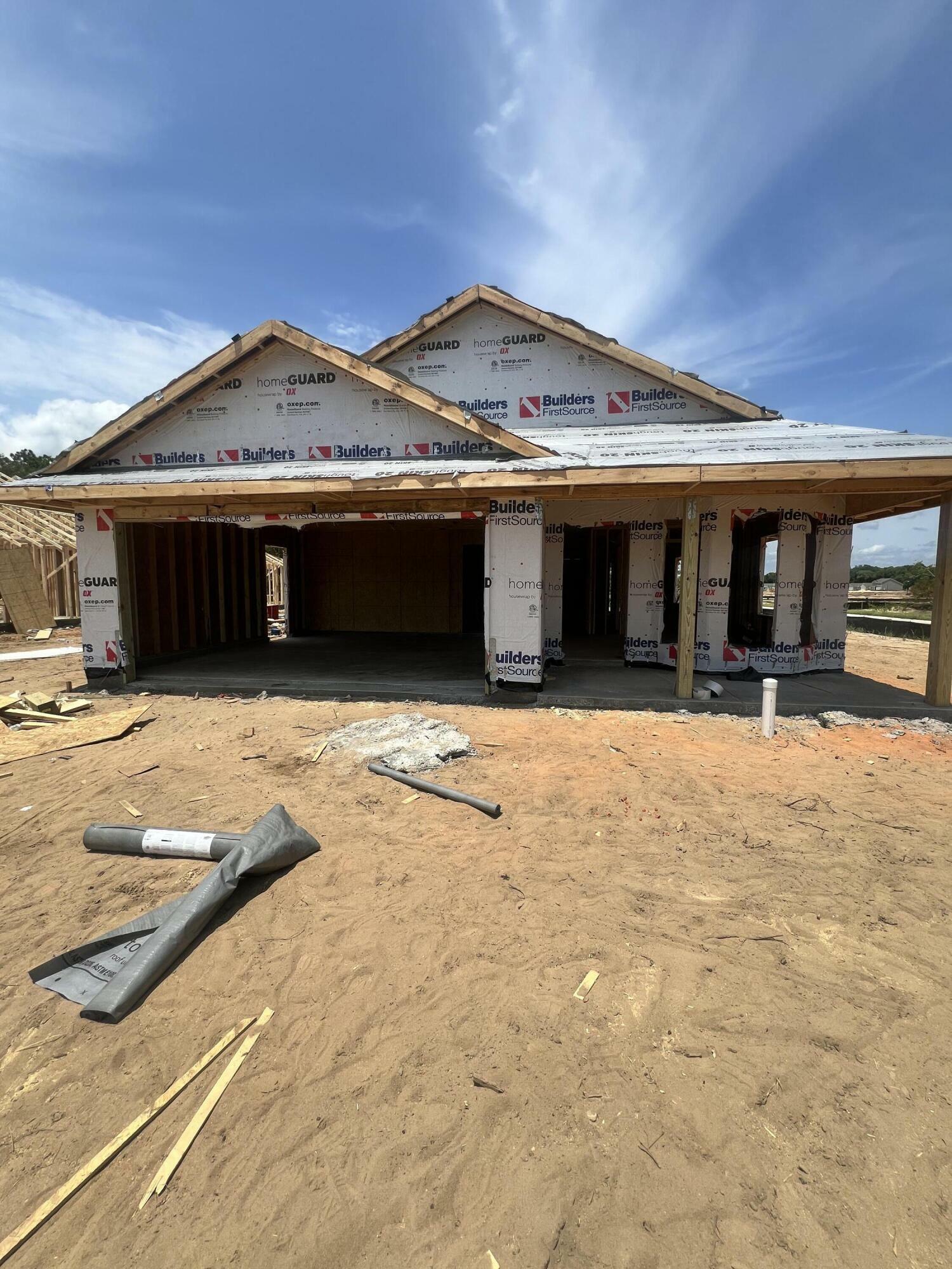 Property Photo: 5303 Zenith Lane FL 32583
