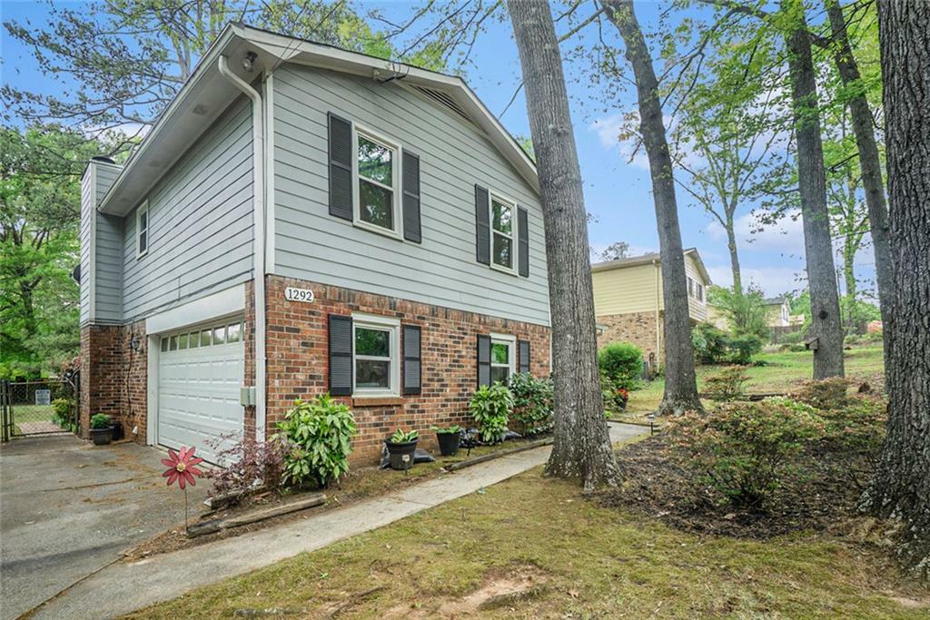 Property Photo: 1292 Marcelle Heights Place NW GA 30093