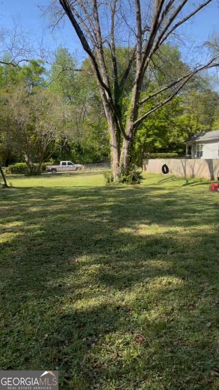 Property Photo: 1135 Isa Drive SE GA 30315