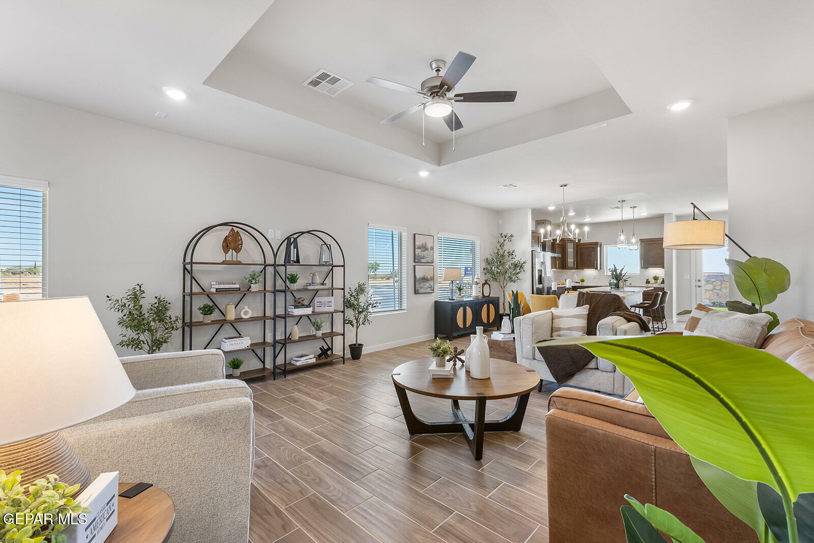 Property Photo: 909 Pettus Place TX 79928