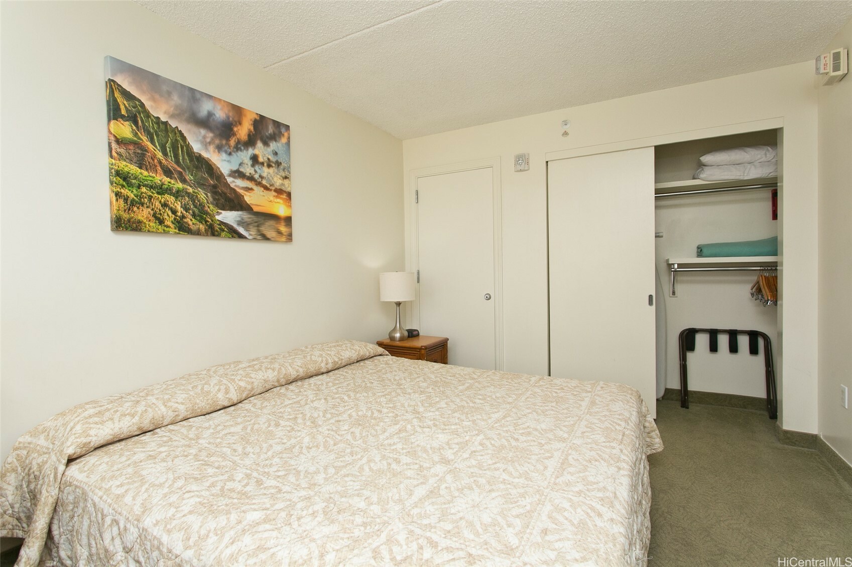 Property Photo: 201 Ohua Avenue 3006 HI 96815