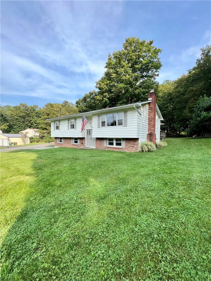 Property Photo:  2 Garden Place  NY 12508 