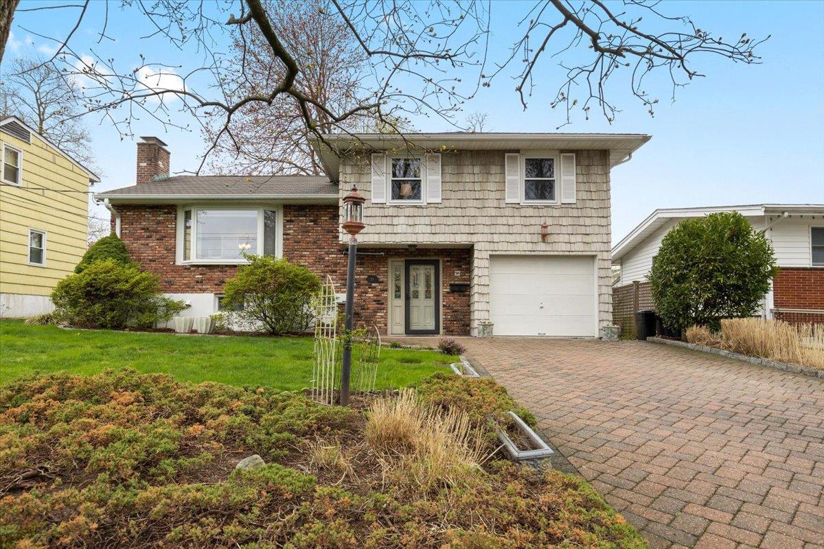 Property Photo: 29 Mohawk Road NY 10710