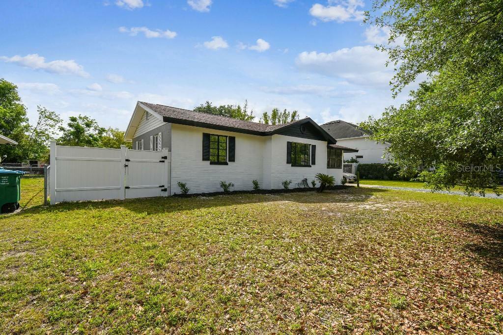 1550 Ridgewood Avenue  Maitland FL 32751 photo