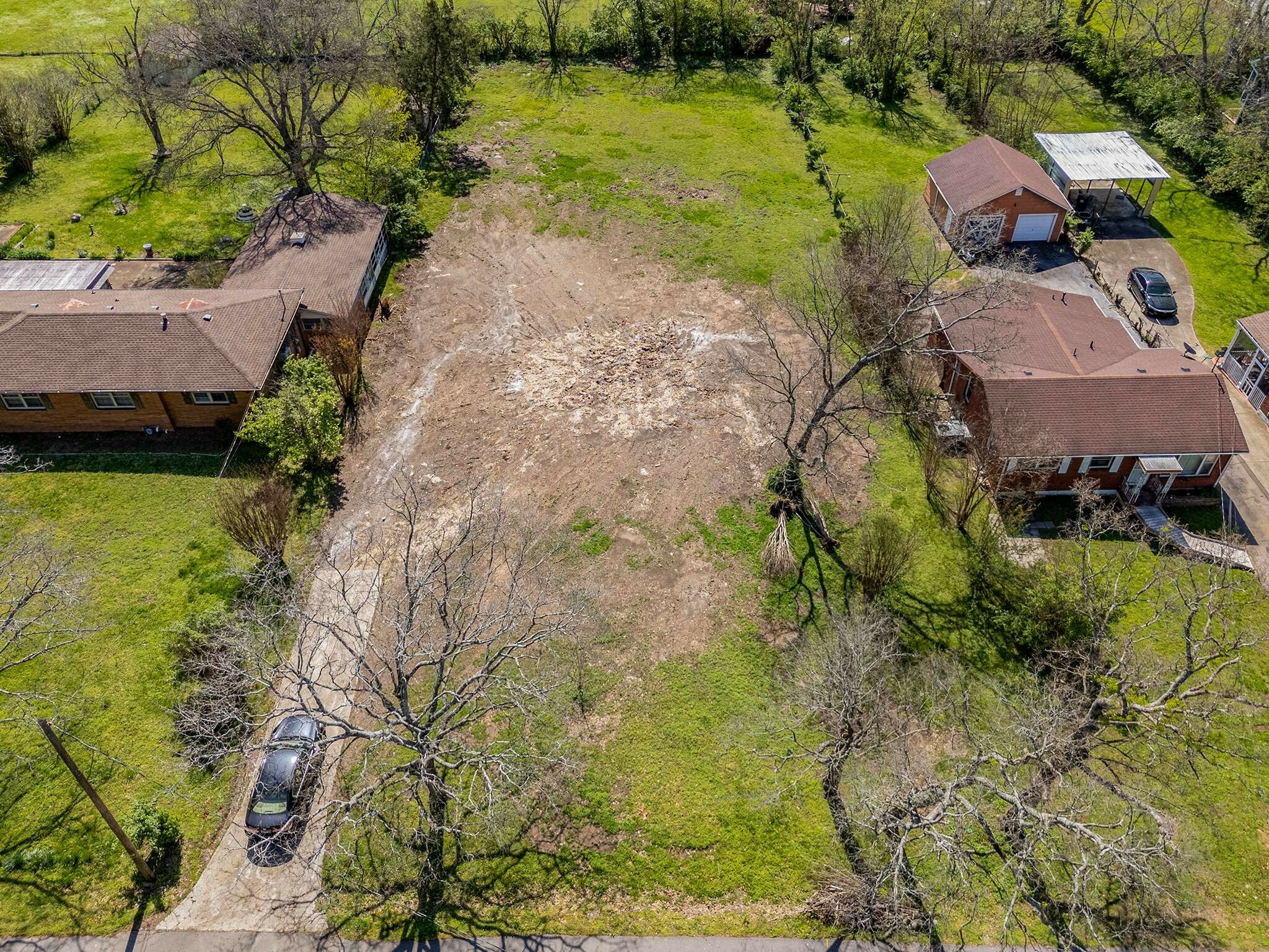 Property Photo: 1810 Manchester Avenue TN 37218
