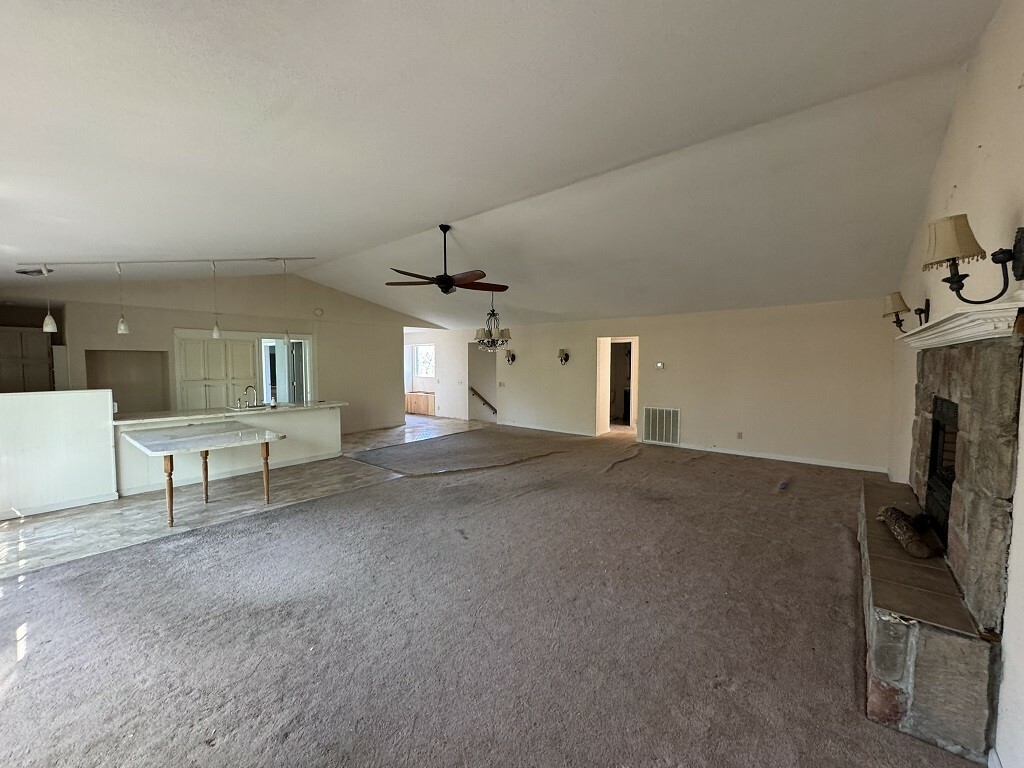 Property Photo: 225 N School Street AR 72635