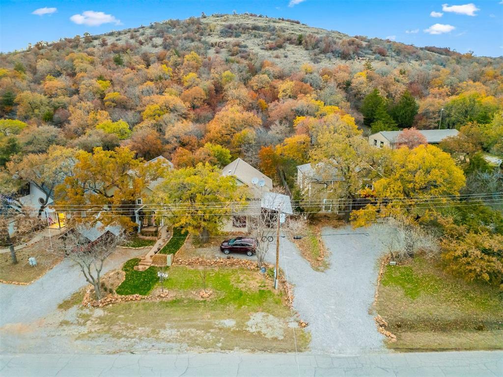 Property Photo: 259 E Lake Drive OK 73557