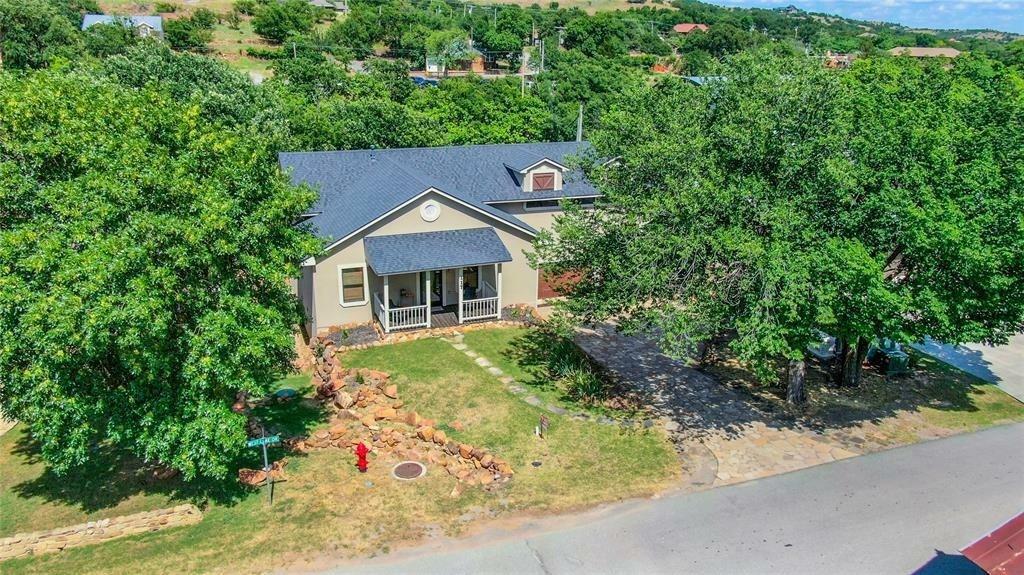 Property Photo: 117 W Lake Road OK 73557