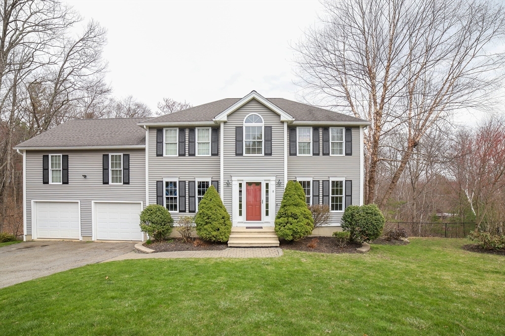 Property Photo: 8 Grist Mill Circle MA 01545