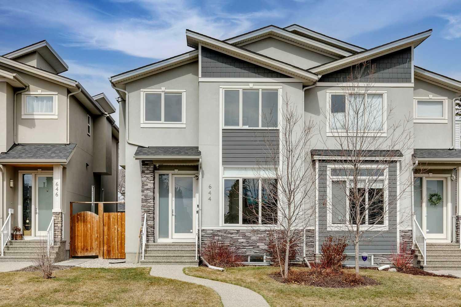 Photo de la propriété: 644 24 Avenue NW AB T2M 1X5