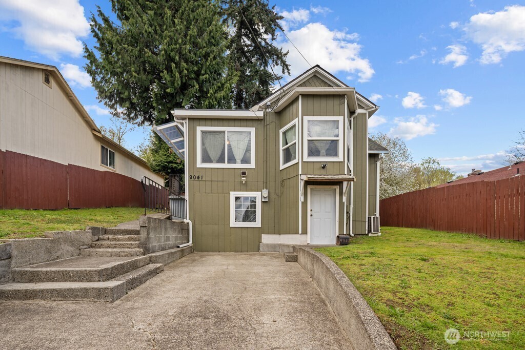 Property Photo: 9041 3rd Avenue S WA 98108