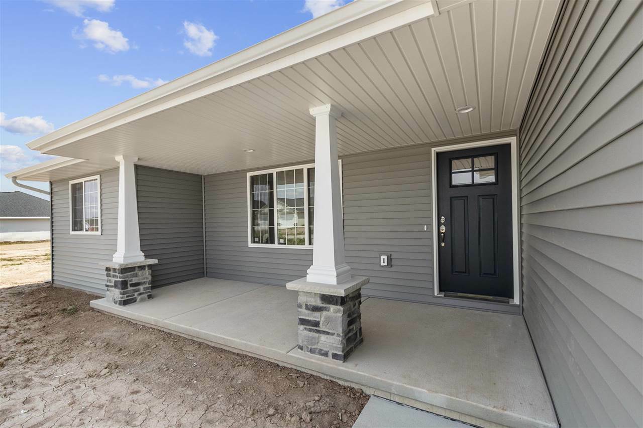 Property Photo:  1350 Bens Way  WI 54130 