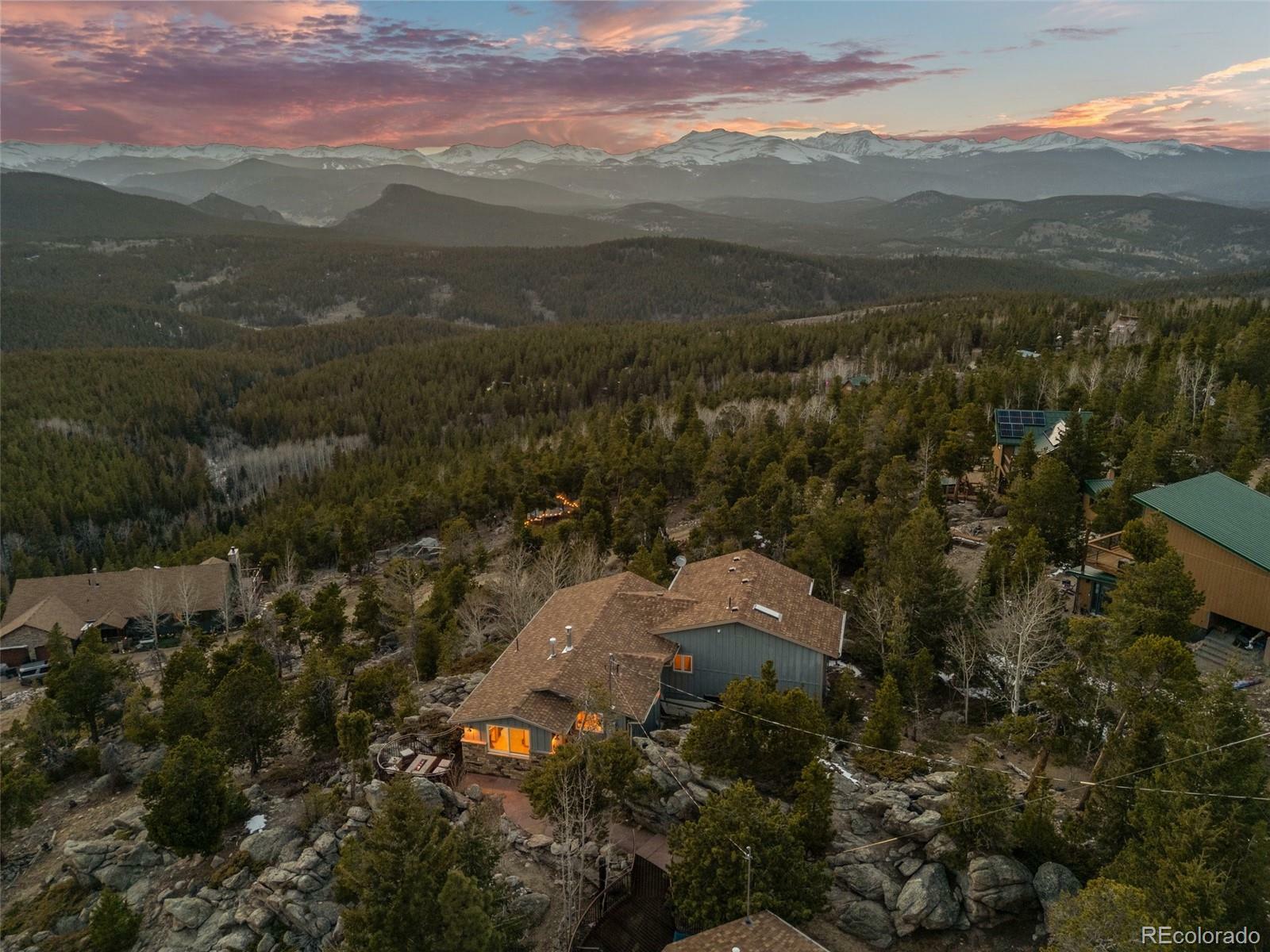 Property Photo: 125 Lynnwood Lane CO 80422
