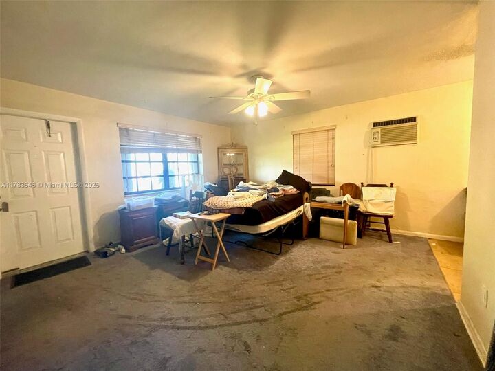 Property Photo: 5455 SW 116th Ave FL 33165